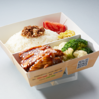 蒲燒鯛魚飯 / 米粉 / 麵