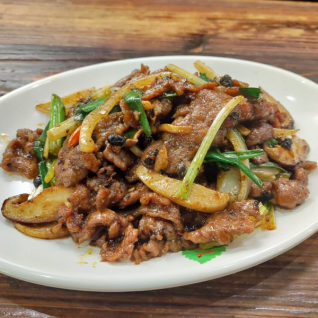 老媽炒牛肉 / 羊肉
