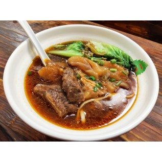 紅燒牛筋牛肉麵
